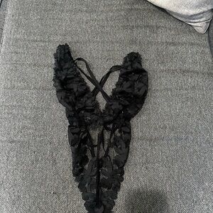 Victoria's Secret Black Lace Panties Elegant Floral Design